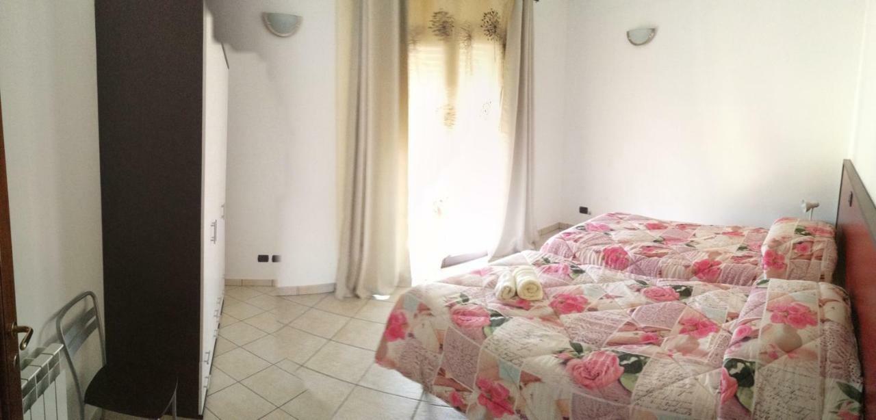 Mussilimbrosu Apartment ตอร์โตลี ภายนอก รูปภาพ